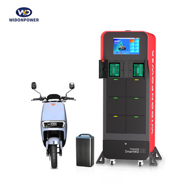 Station d'échange de batterie de motocyclettes/scooters Sécurité multi-protection pour la recharge et la commodité de plusieurs appareils