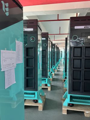 Station de recharge d'échange de baie 8/12 et plateforme de gestion ESS personnalisée